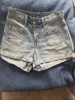 Levi’s Vintage Orange tab Light Blue Denim High-Waist Rolled Hem Women's Shorts